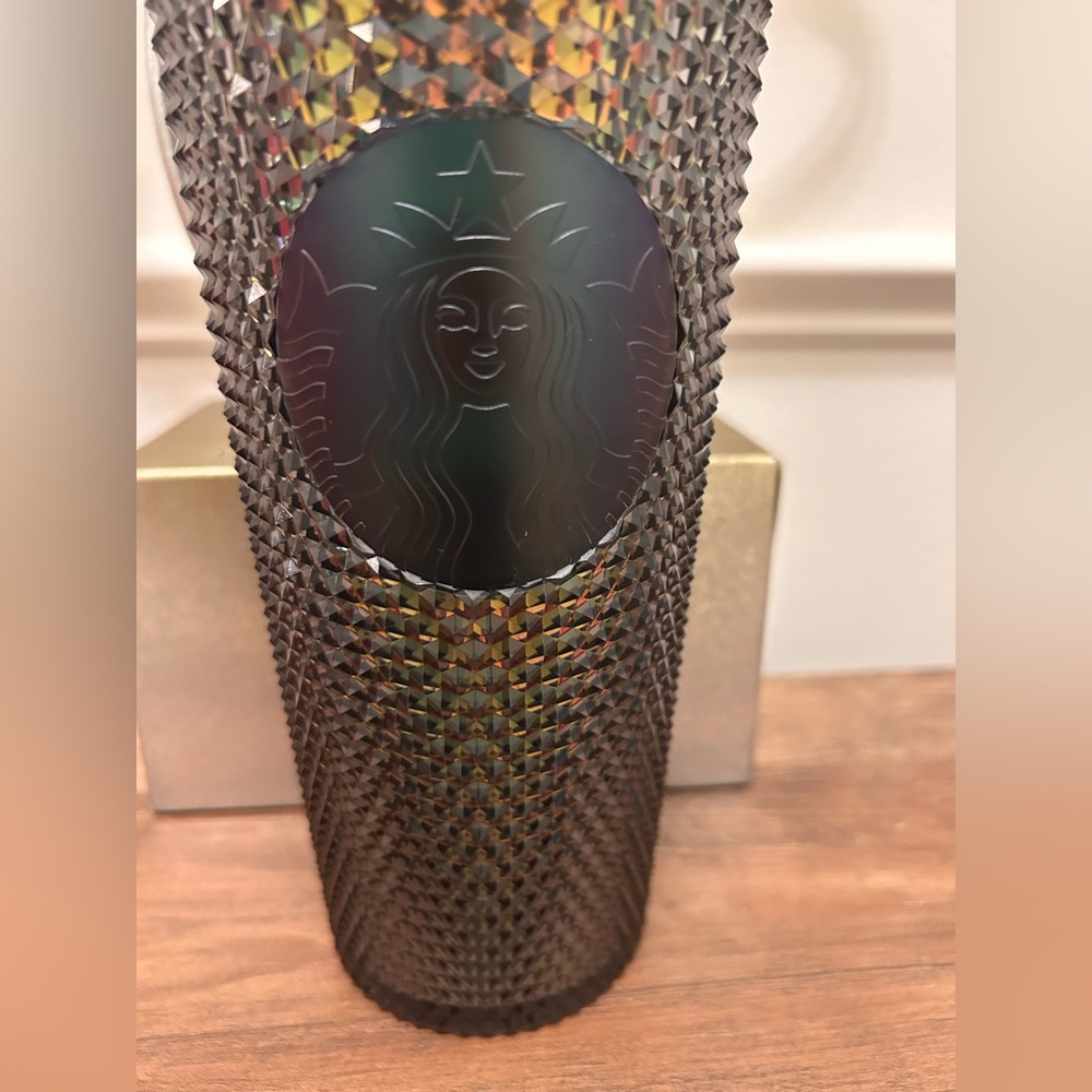 Starbucks Colorado Buffaloes Studded Tumbler in Iridescent Black/Gold - Picture 4 of 5